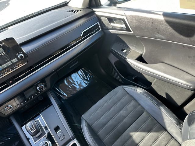 Used 2024 Mitsubishi Outlander SE image 20