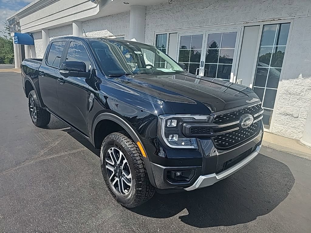 Used 2025 Ford Ranger Lariat AWD/4WD image 2