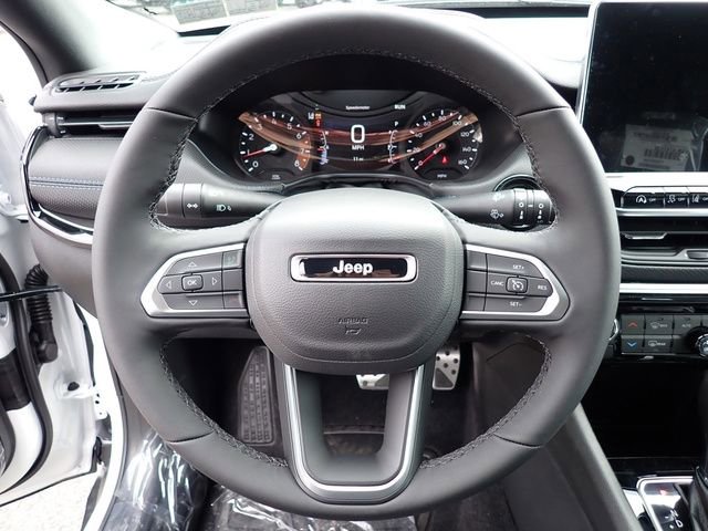 New 2026 Jeep Compass Latitude AWD/4WD image 19