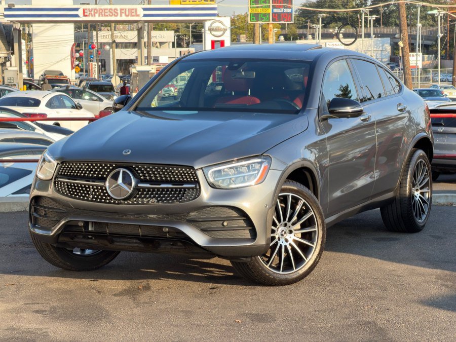 Used 2021 Mercedes-Benz GLC 300 4MATIC Coupe w/ AMG Line image 9