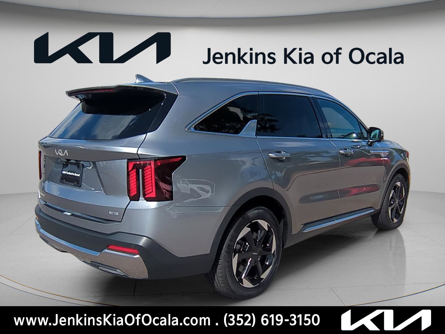Certified 2025 Kia Sorento SX Prestige image 3