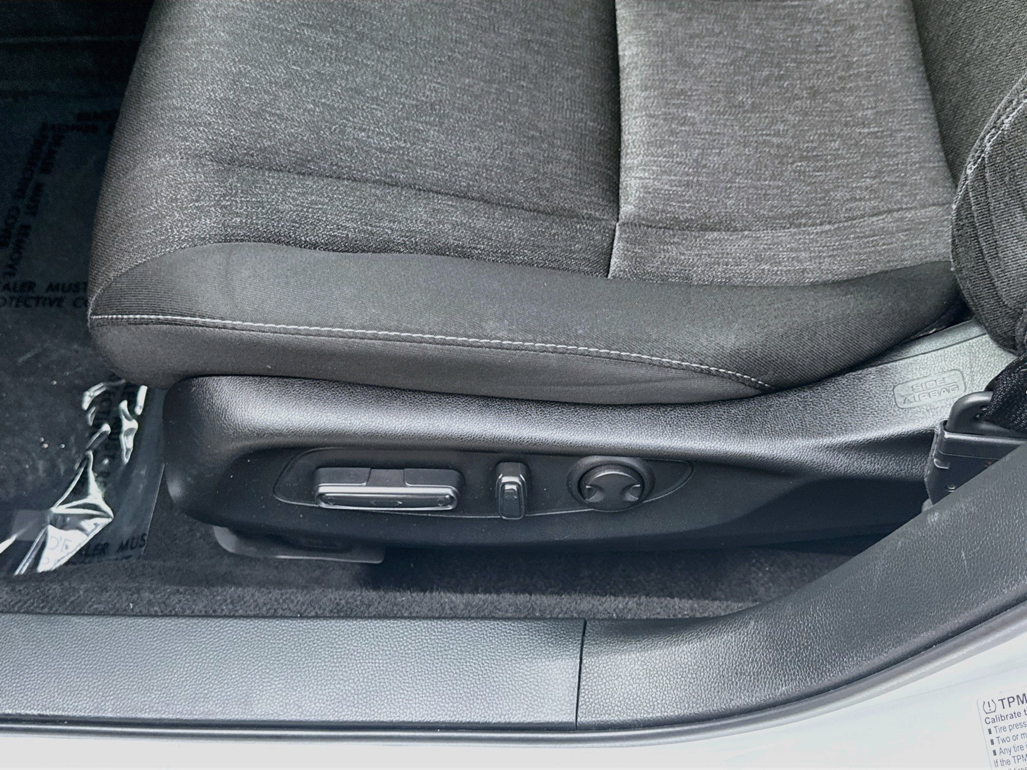 Certified 2024 Honda Accord EX image 17