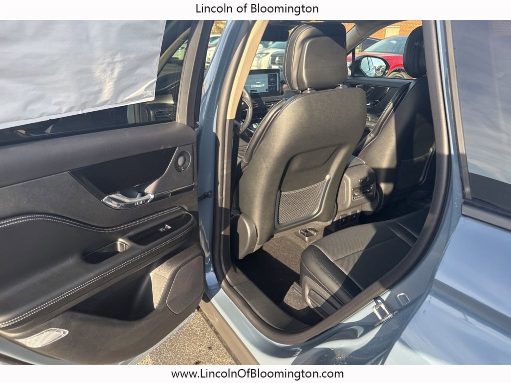 New 2025 Lincoln Corsair Reserve w/ Equipment Group 202A image 47