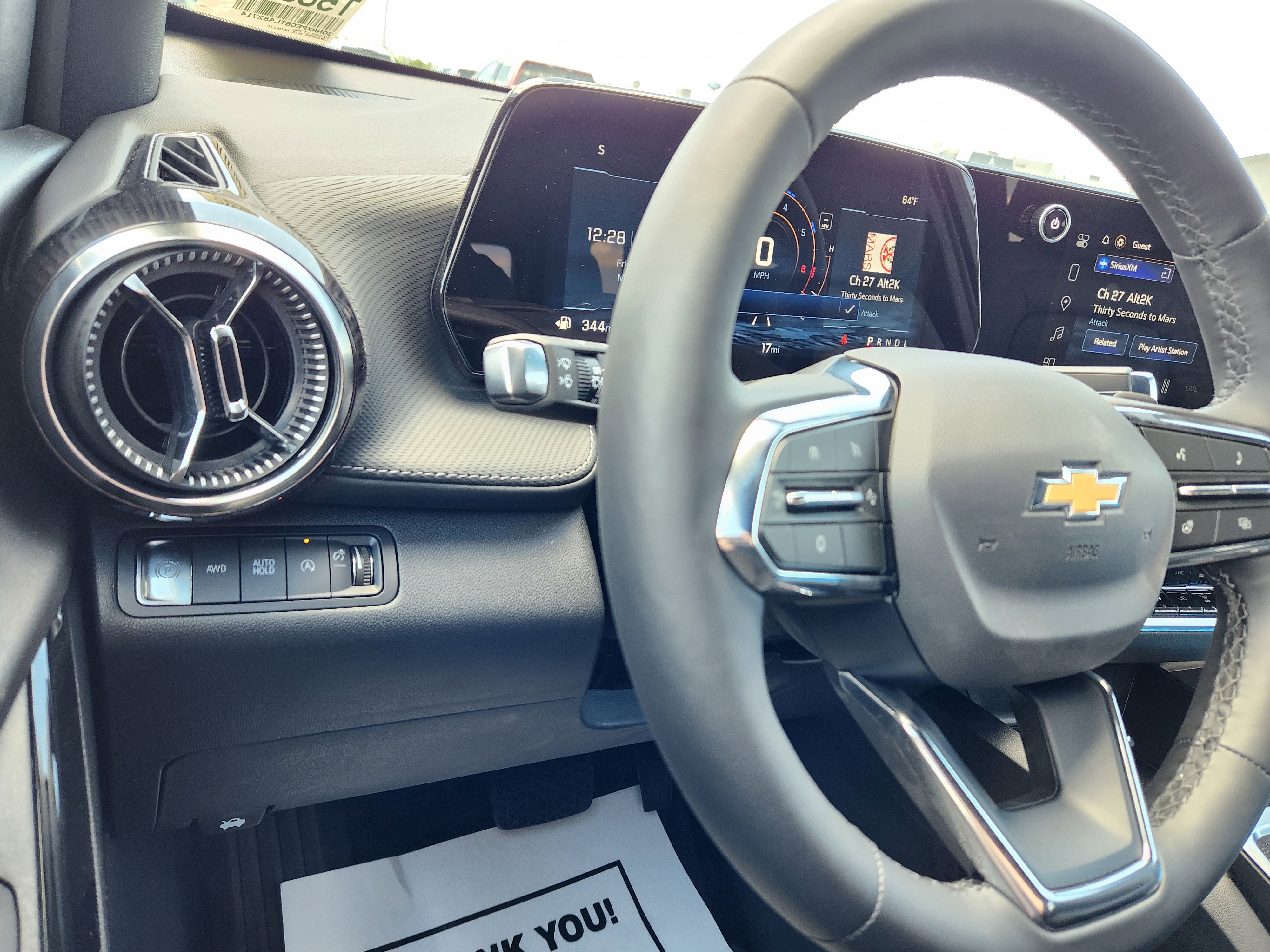 New 2026 Chevrolet Equinox LT AWD/4WD image 16