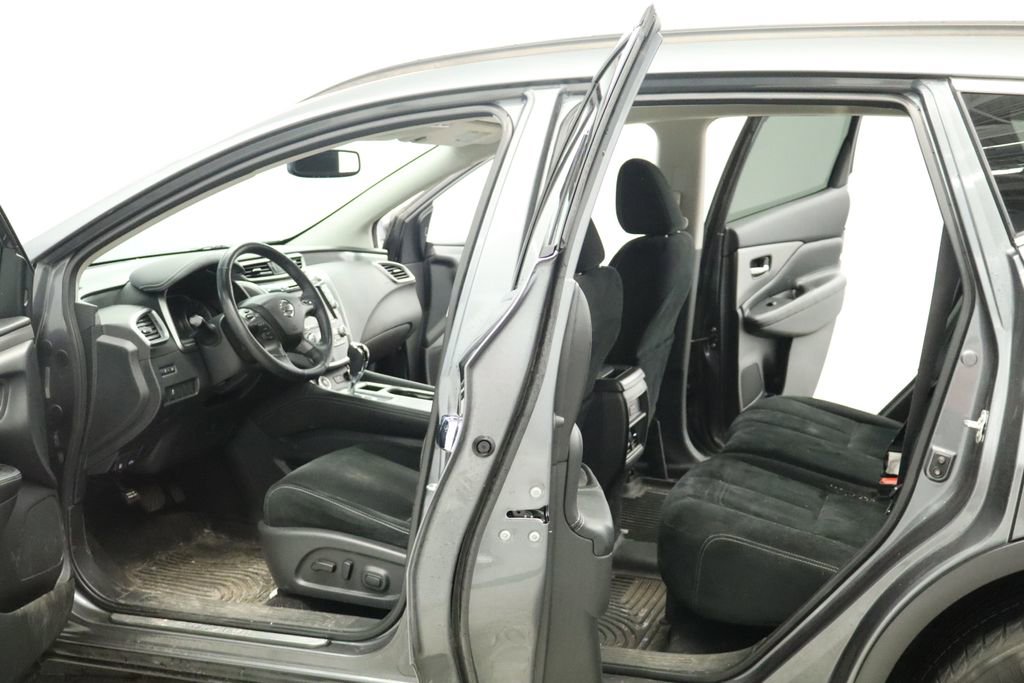 Used 2019 Nissan Murano SV AWD/4WD image 23
