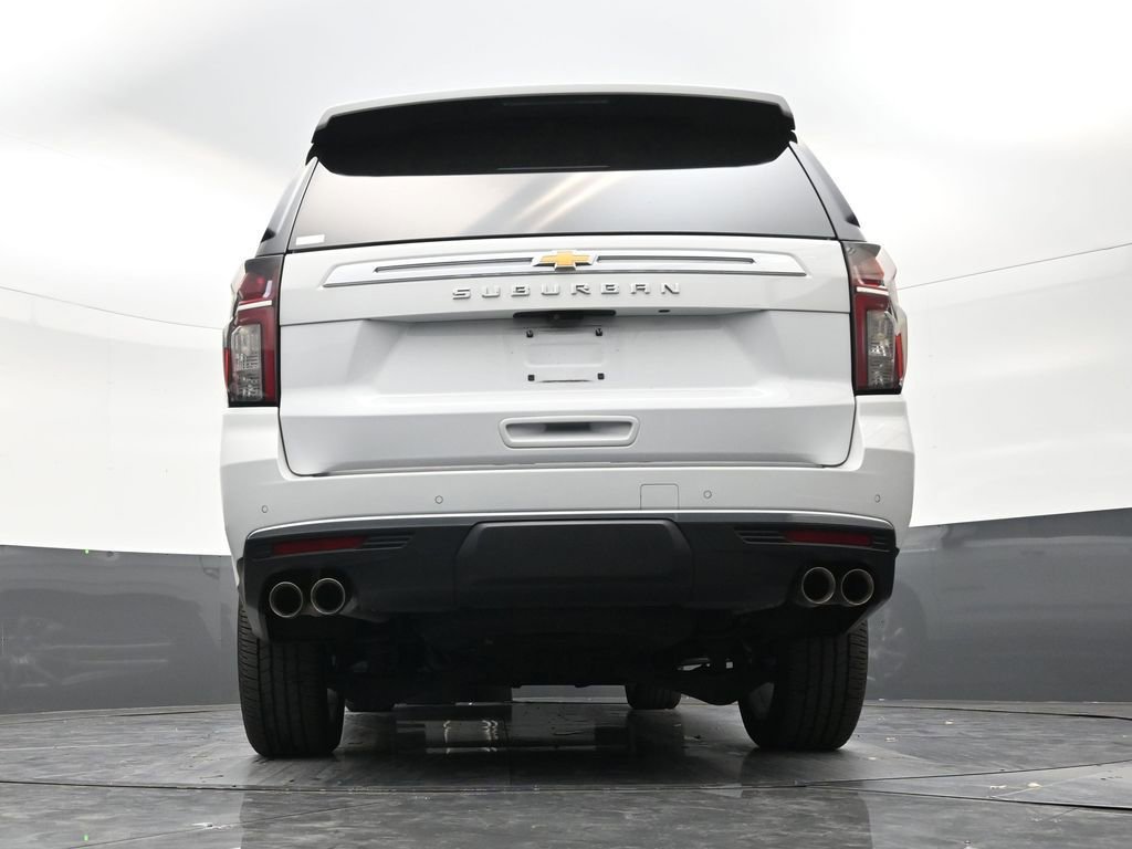 Used 2022 Chevrolet Suburban High Country RWD image 24