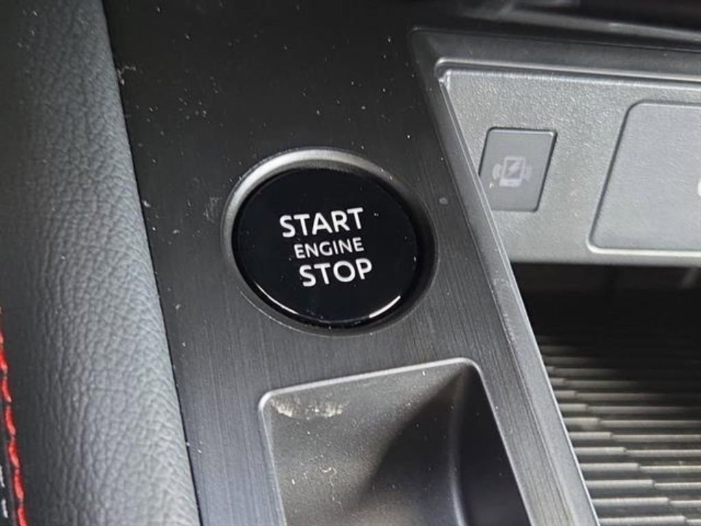 New 2026 Nissan Kicks SR w/ Cold Weather Package AWD/4WD image 8