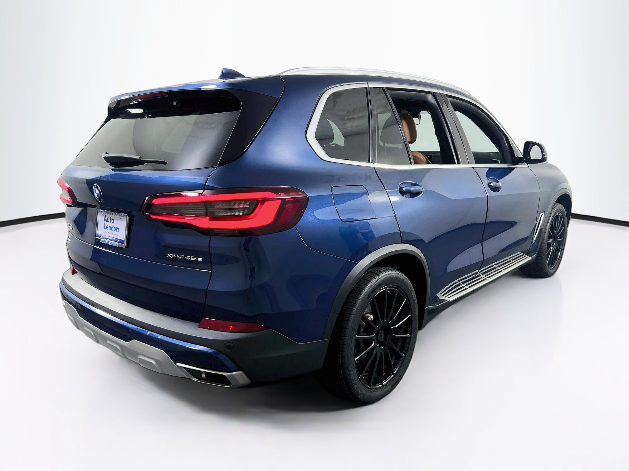 Used 2021 BMW X5 xDrive45e w/ Premium Package 3 AWD/4WD image 5