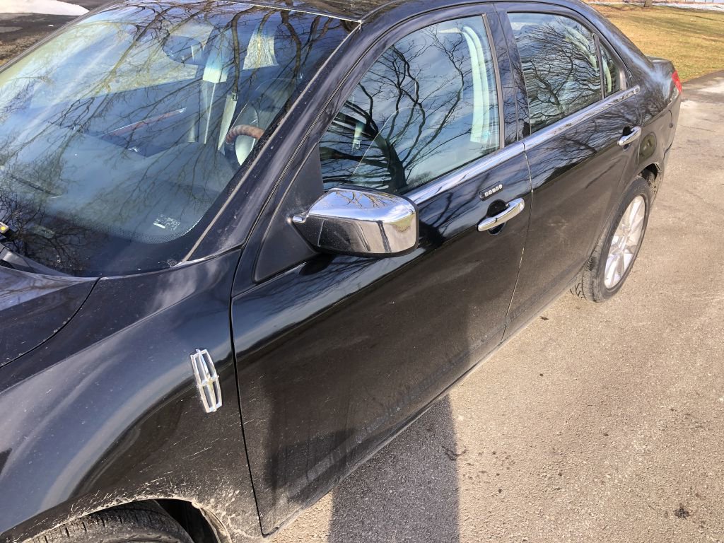 Used 2012 Lincoln MKZ image 16