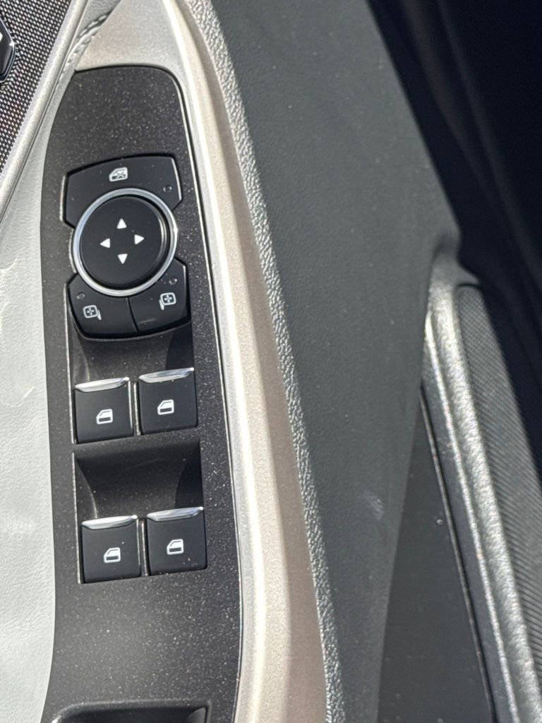 Certified 2023 Ford Explorer XLT w/ Equipment Group 202A image 17