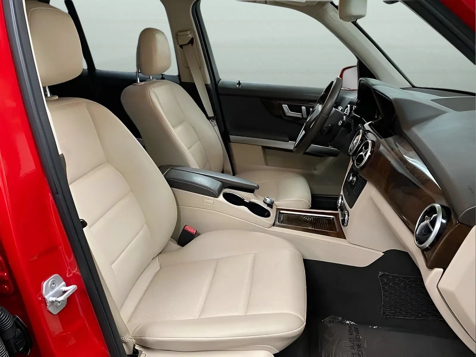 Used 2015 Mercedes-Benz GLK 350 2WD image 14