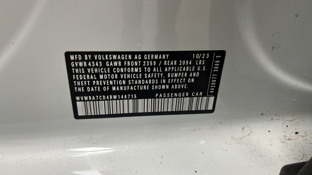 Used 2024 Volkswagen GTI SE FWD image 27