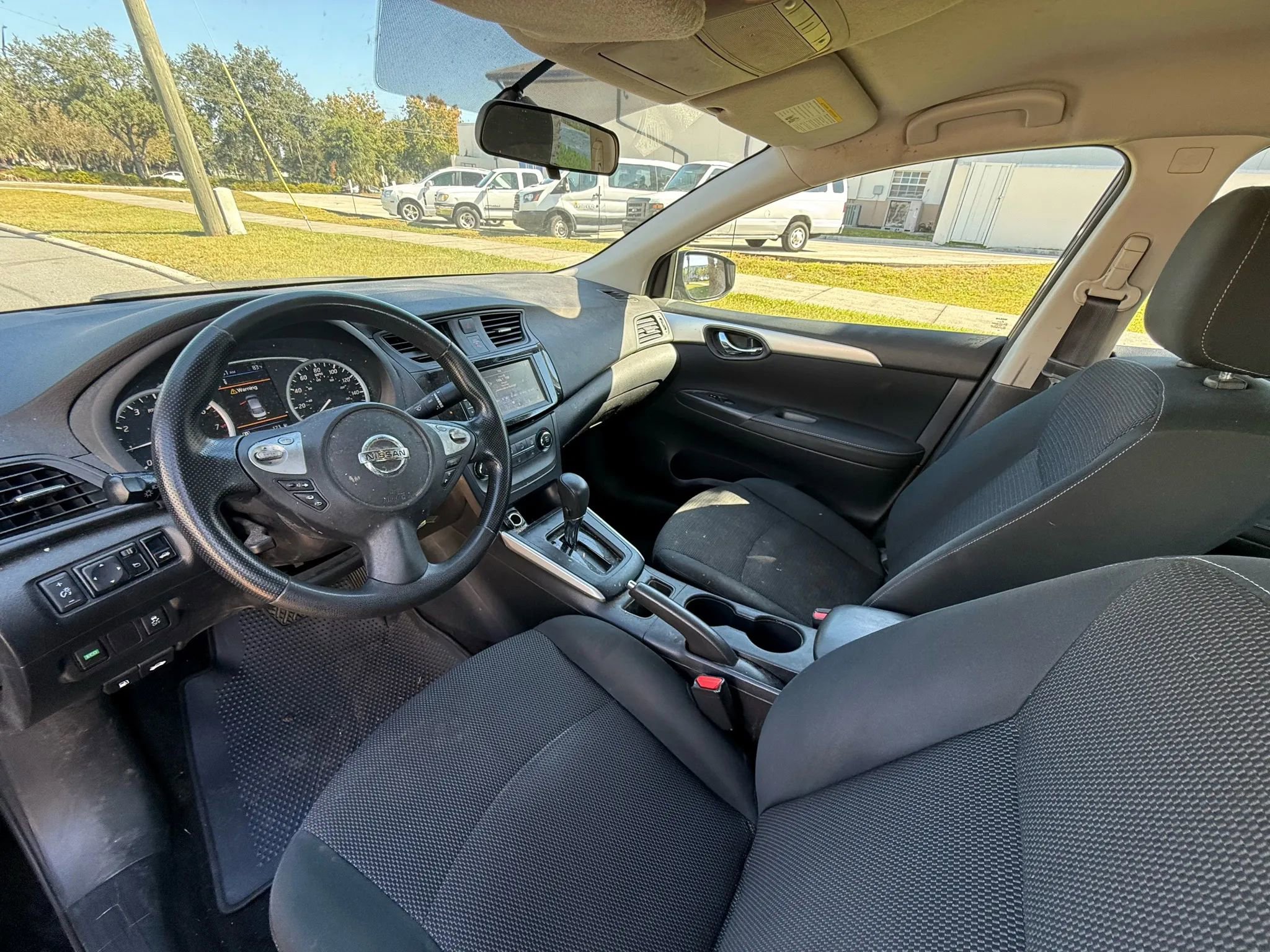 Used 2019 Nissan Sentra S image 11