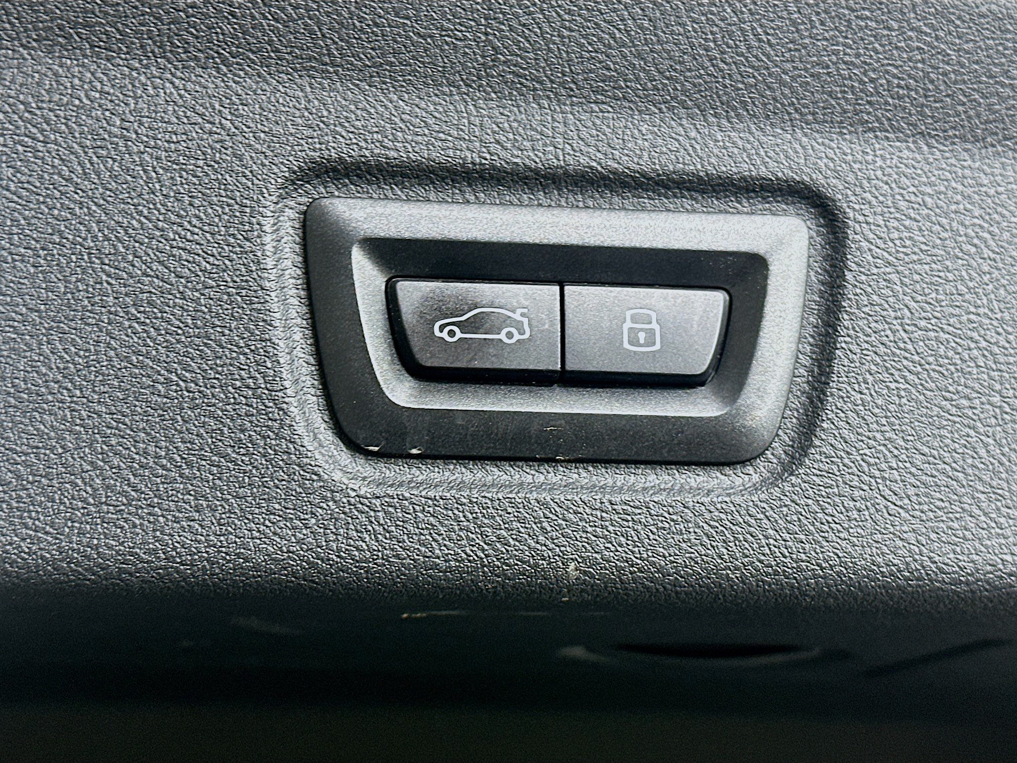 Used 2023 BMW i4 eDrive35 w/ Premium Package RWD image 30