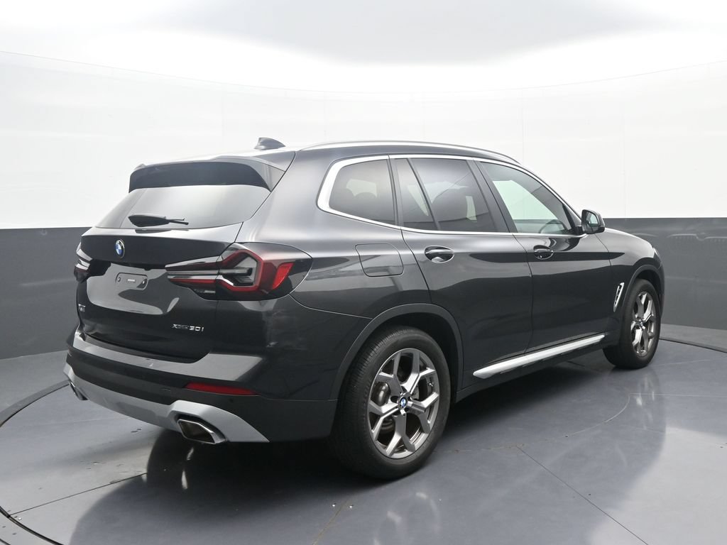 Used 2023 BMW X3 xDrive30i w/ Convenience Package AWD/4WD image 7