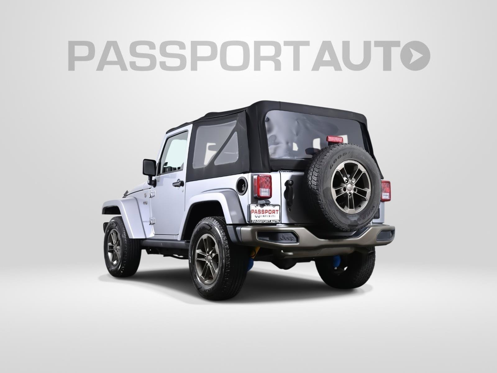 Used 2016 Jeep Wrangler Sahara image 5