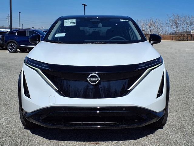 New 2025 Nissan Ariya AWD image 3