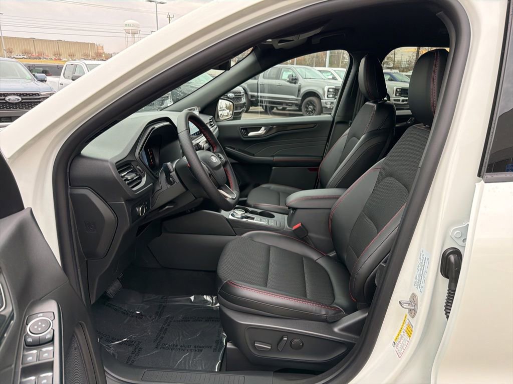 New 2026 Ford Escape ST-Line image 10