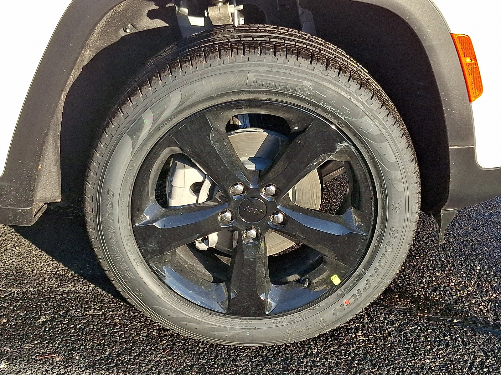 New 2025 Jeep Grand Cherokee Limited w/ Black Appearance Package image 8