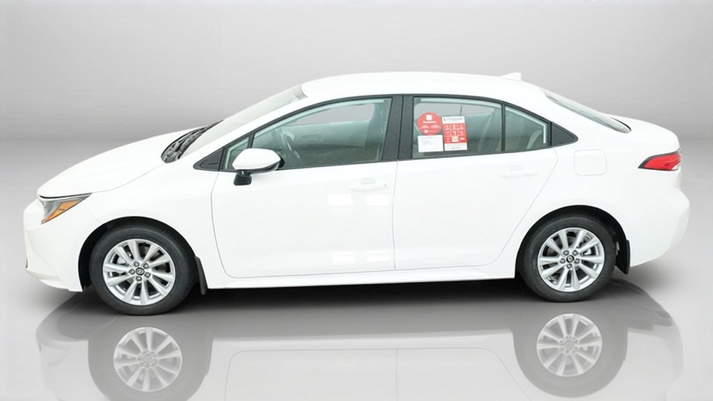 New 2027 Toyota Corolla LE w/ LE Premium Package FWD image 18
