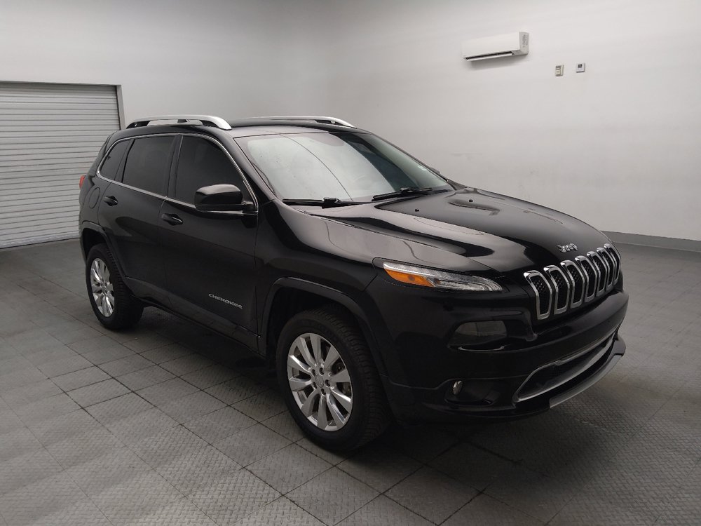 Used 2017 Jeep Cherokee Overland w/ Heavy Duty Protection Group AWD/4WD image 13