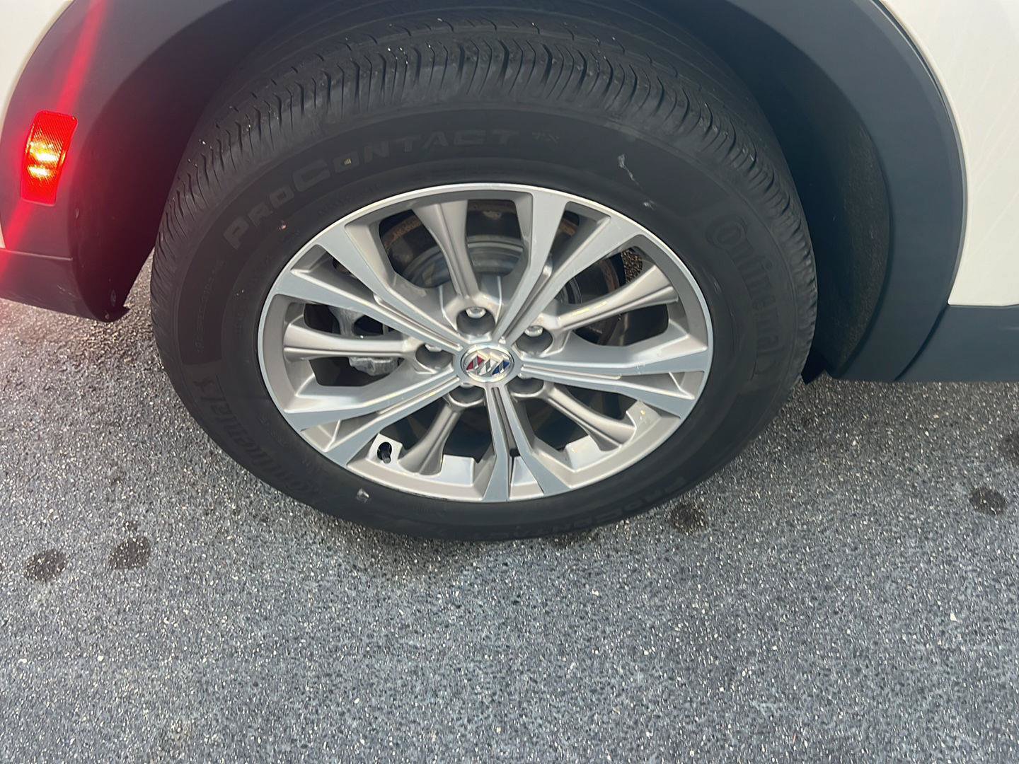 Used 2023 Buick Envision Preferred FWD image 35