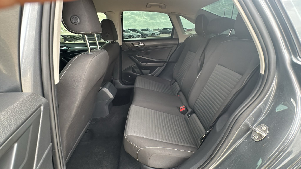 Used 2024 Volkswagen Jetta S FWD image 31