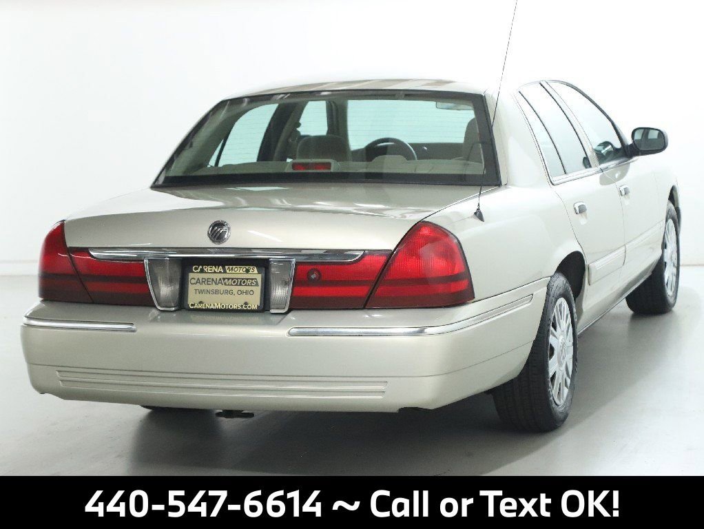 Used 2005 Mercury Grand Marquis GS image 11
