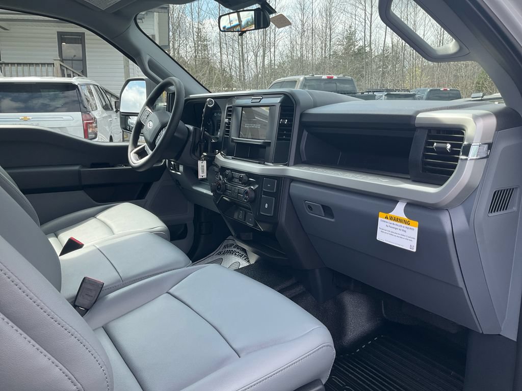 New 2026 Ford F250 XL AWD/4WD image 11