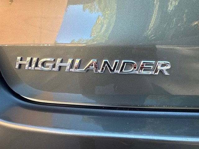 Used 2018 Toyota Highlander XLE AWD/4WD image 50