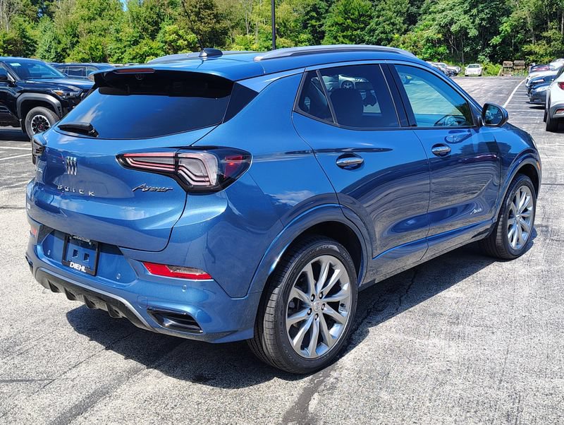 Certified 2024 Buick Encore GX Avenir AWD/4WD image 6