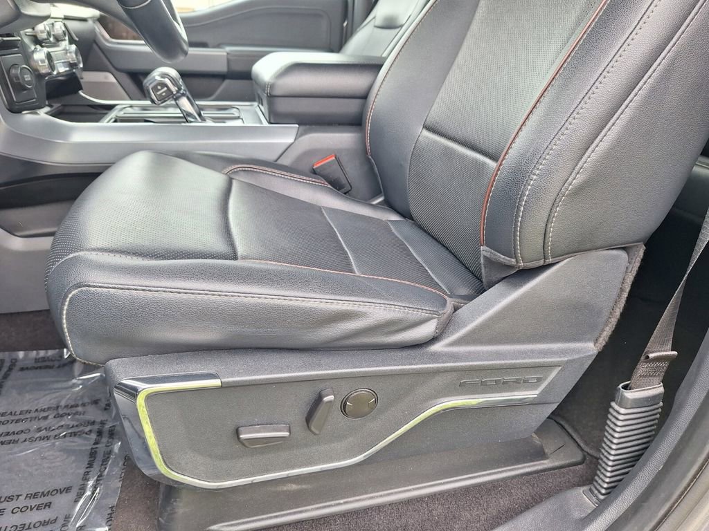 Used 2023 Ford F150 Lariat image 10