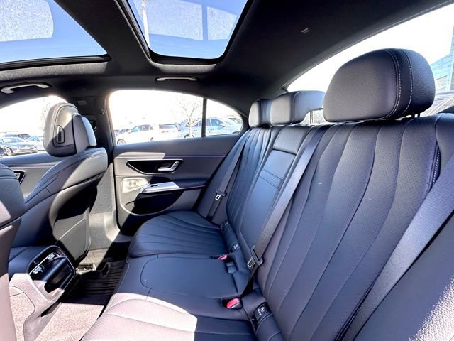 New 2026 Mercedes-Benz E 450 4MATIC Sedan image 17