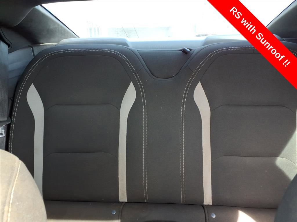 Used 2021 Chevrolet Camaro LT w/ RS Package image 16