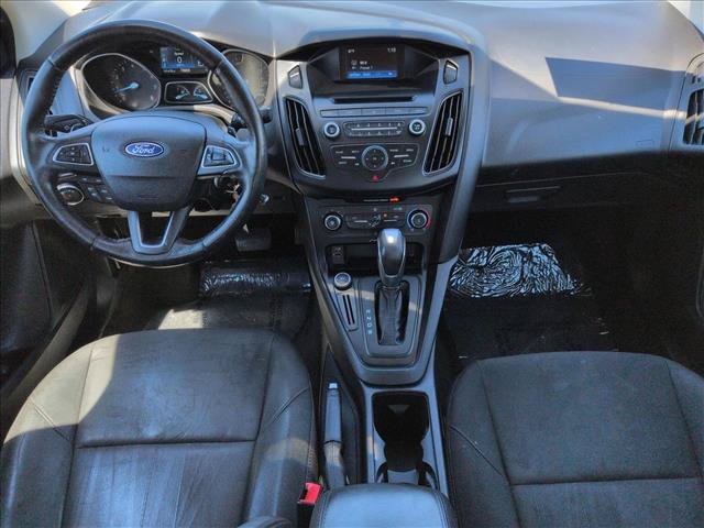Used 2015 Ford Focus SE w/ SE Sport Package FWD image 22
