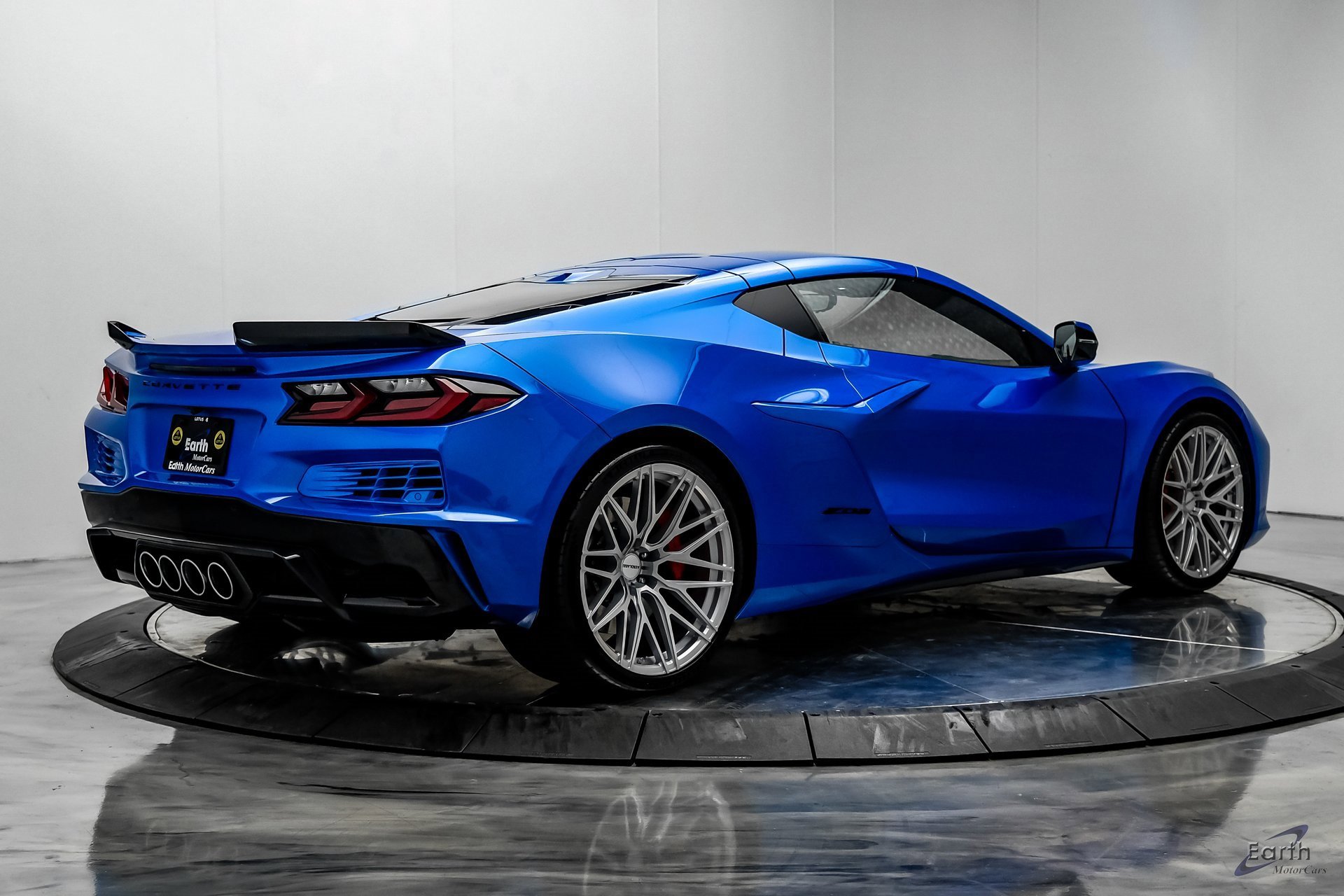 Used 2024 Chevrolet Corvette Z06 image 18