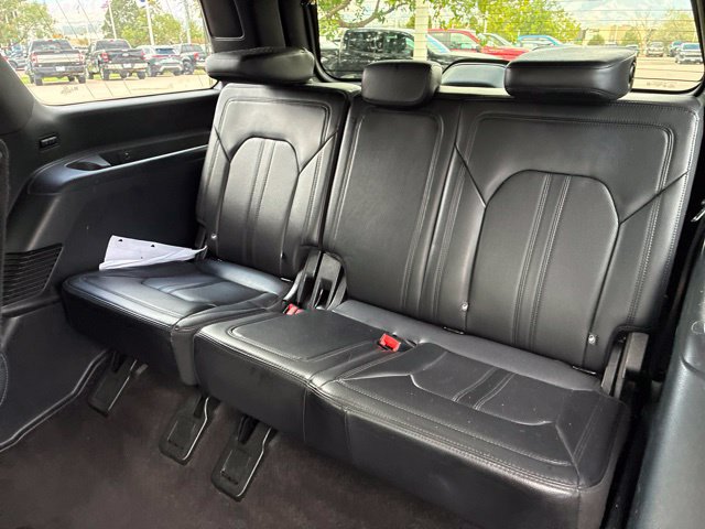 Used 2021 Ford Expedition Limited RWD image 17