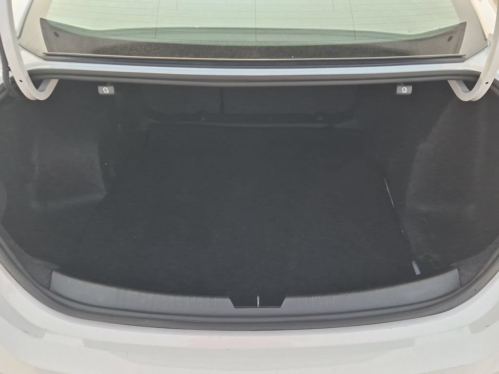 Used 2025 Chevrolet Malibu LT FWD image 22