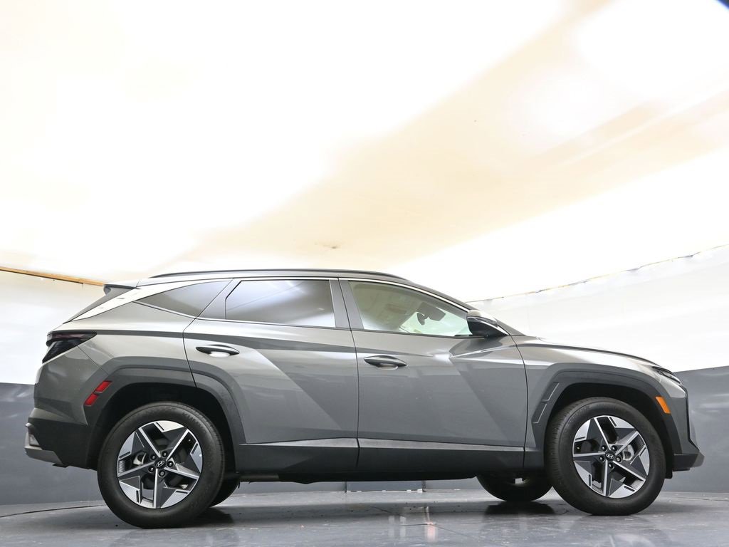 Certified 2025 Hyundai Tucson SEL image 42