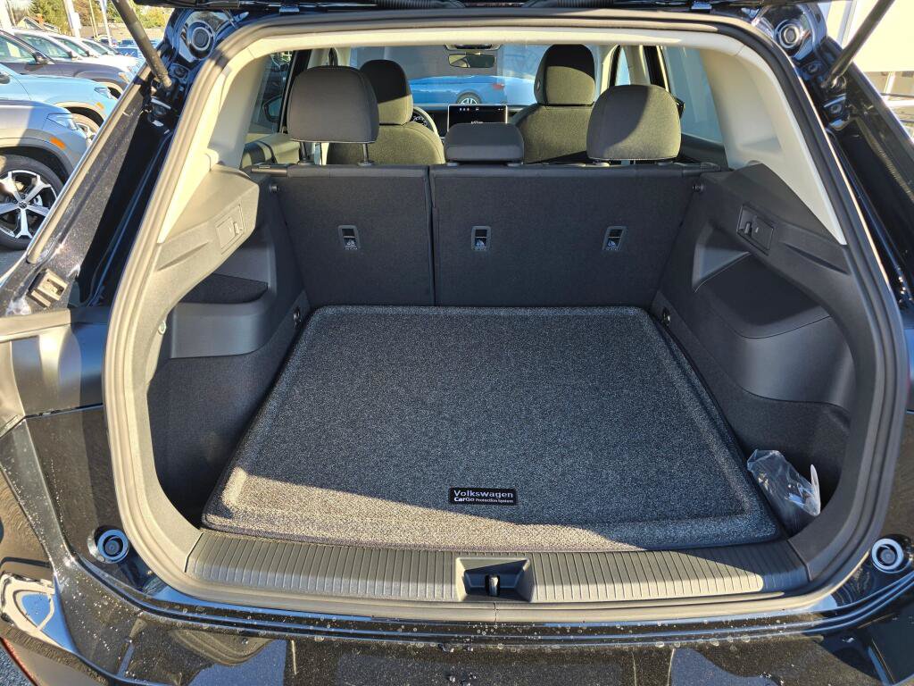 New 2026 Volkswagen Tiguan S AWD/4WD image 16