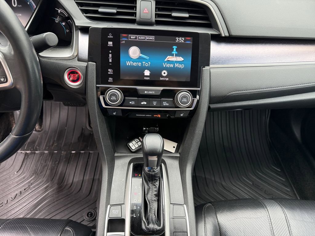 Used 2016 Honda Civic Touring image 10