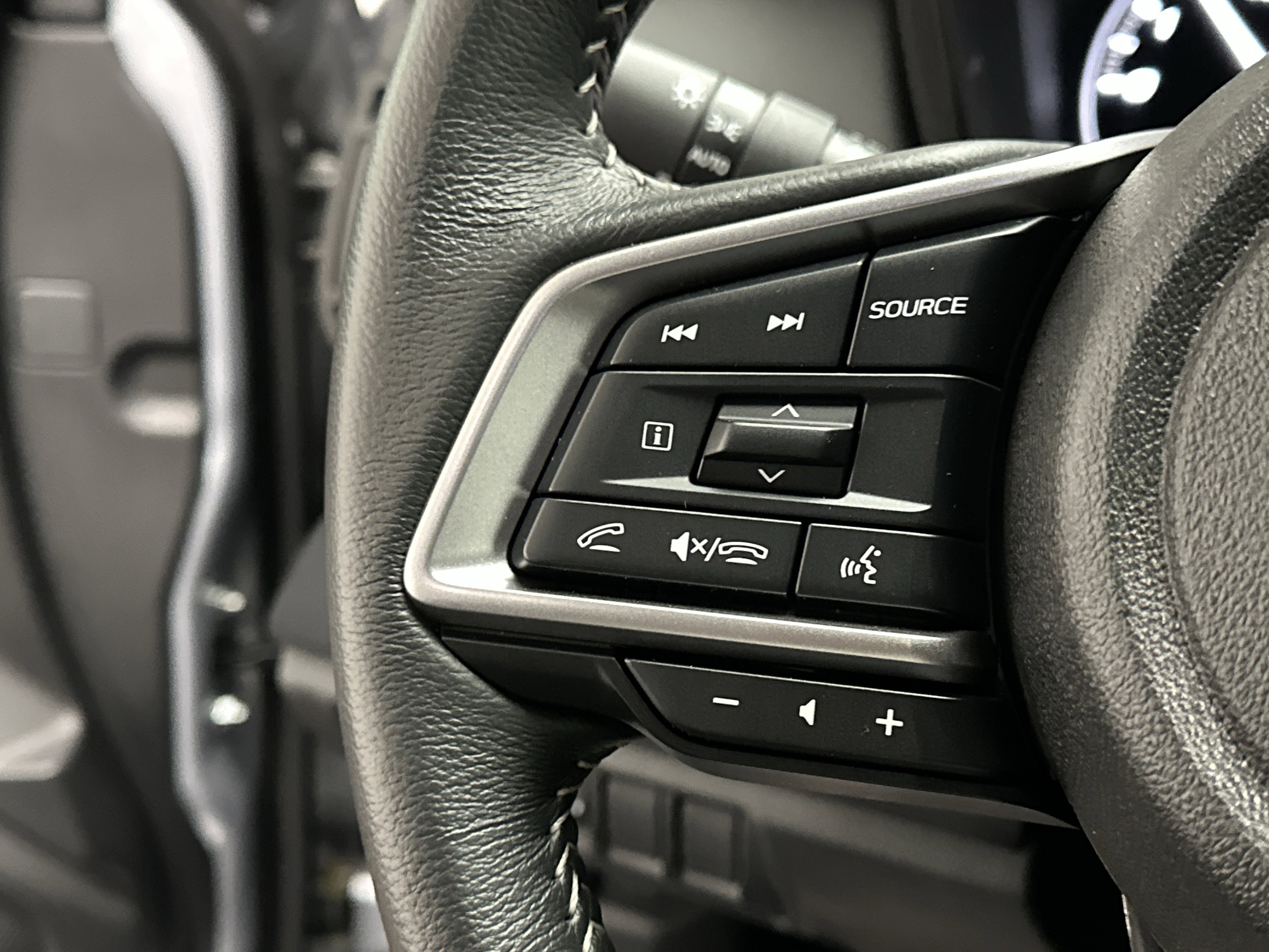 Certified 2025 Subaru Outback Premium image 24