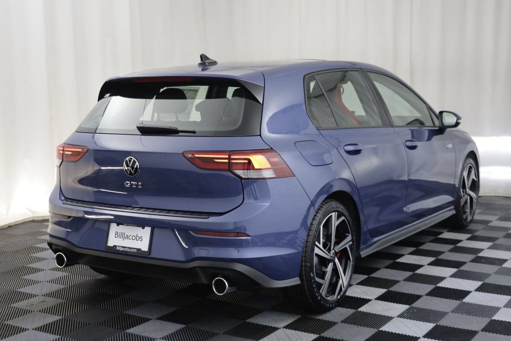 New 2026 Volkswagen GTI SE FWD image 17