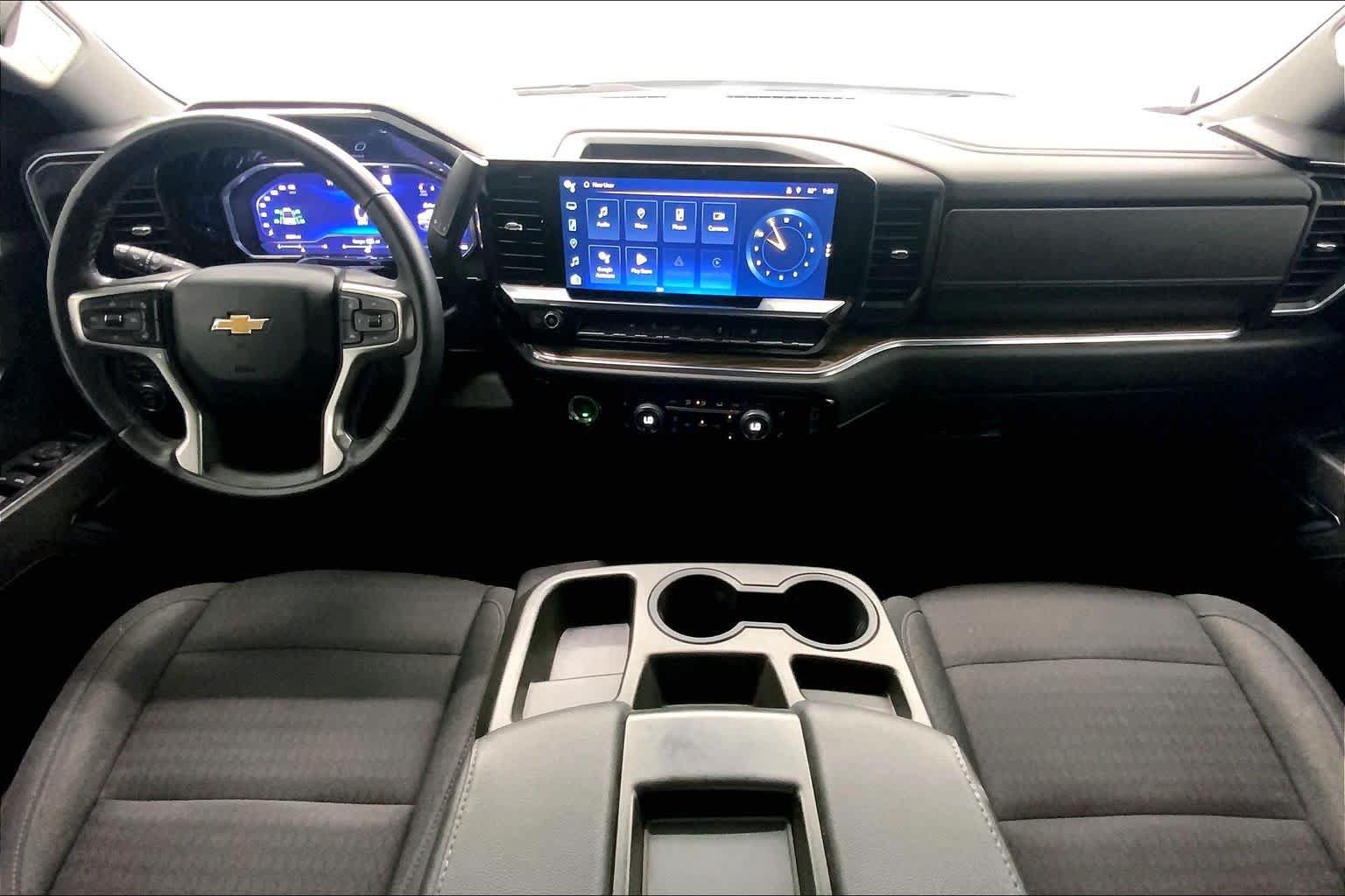 Used 2023 Chevrolet Silverado 1500 LT AWD/4WD image 15