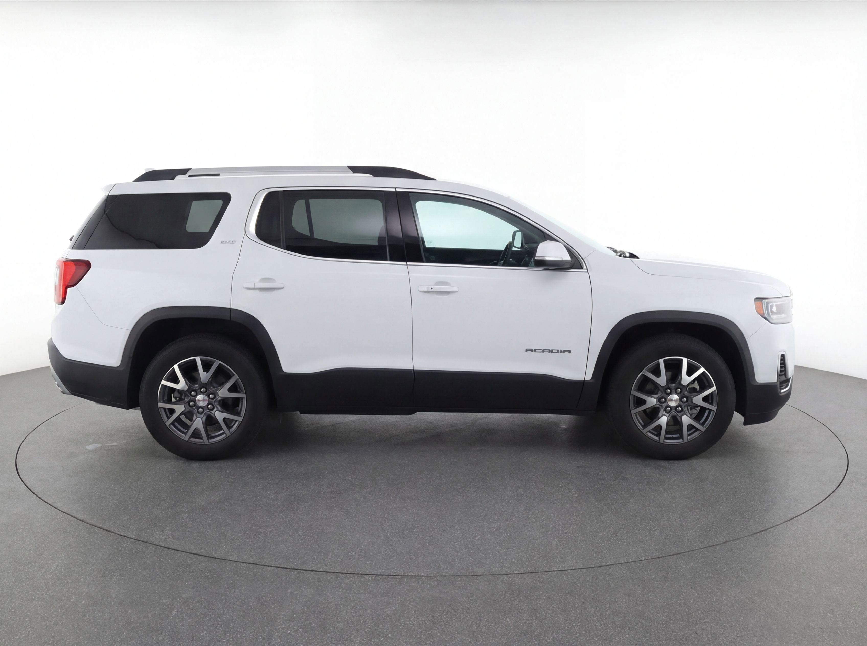 Used 2023 GMC Acadia SLT AWD/4WD image 11