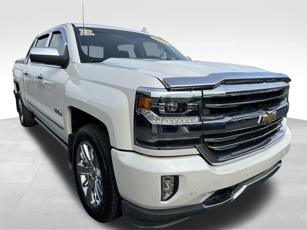 Used 2018 Chevrolet Silverado 1500 High Country w/ High Desert Package AWD/4WD image 6