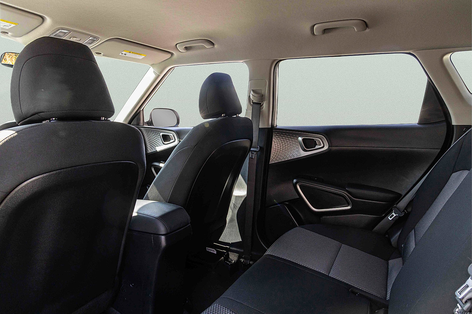 Certified 2025 Kia Soul LX w/ LX Technology Package image 22