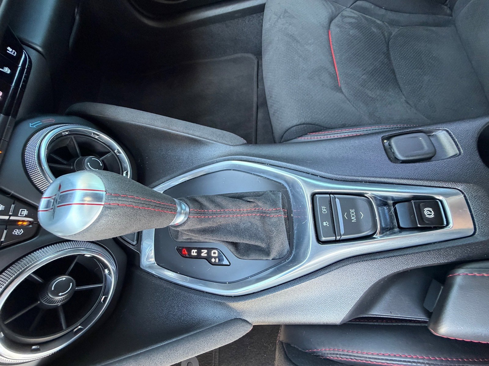 Used 2017 Chevrolet Camaro ZL1 image 22