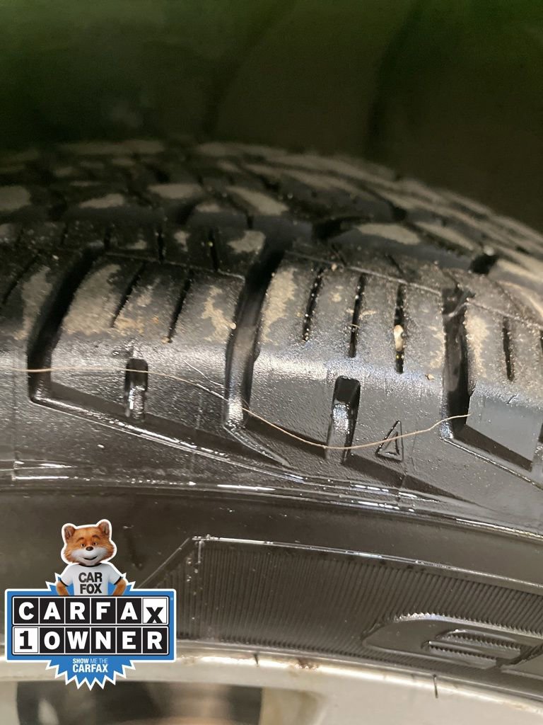 Used 2012 Hyundai Accent SE image 35