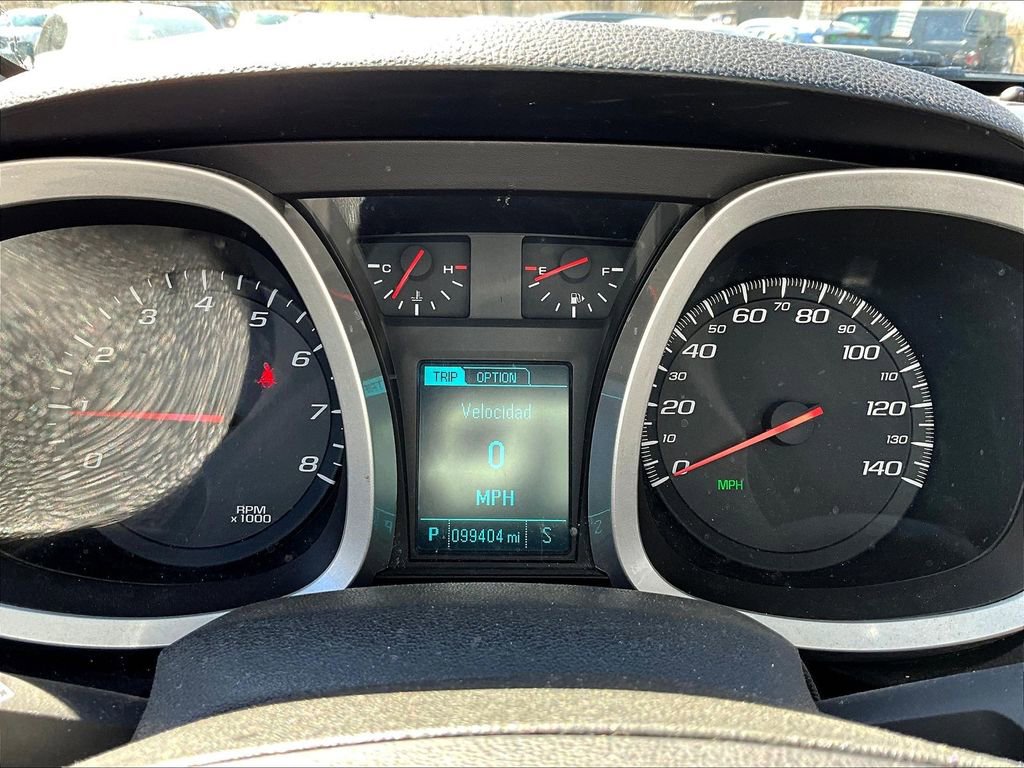 Used 2013 Chevrolet Equinox LS image 17